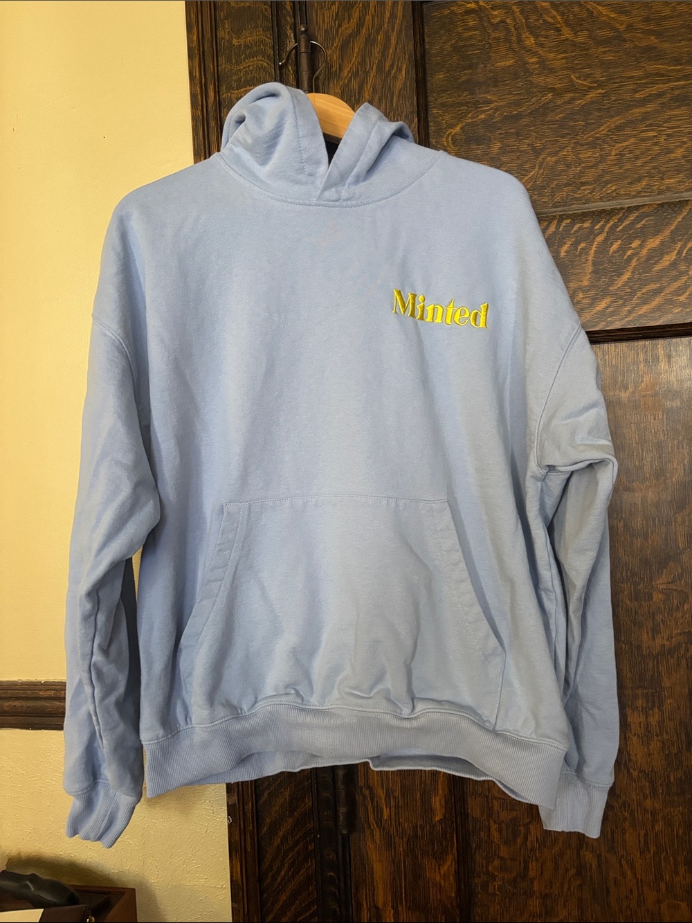 Minted Retro Sweatshirt Hoodie